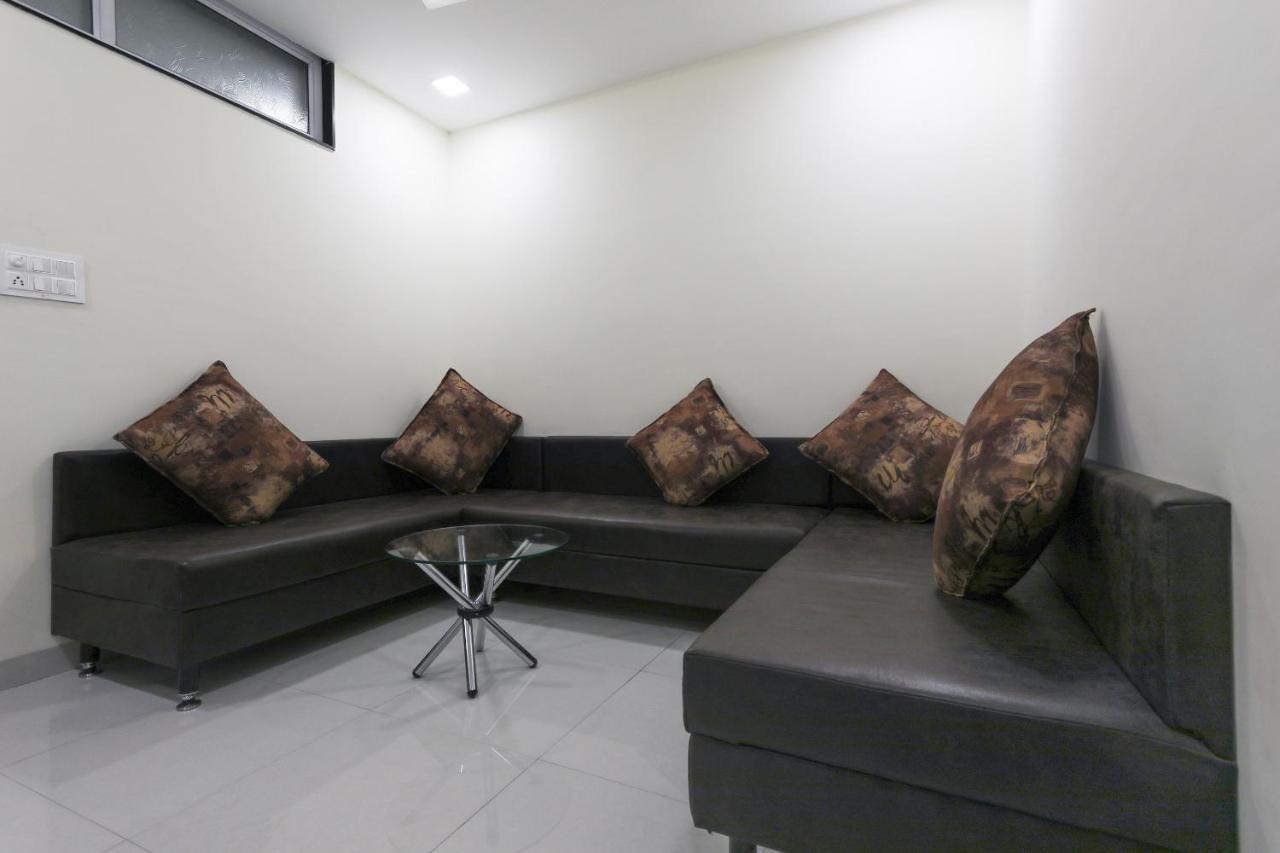 Oyo 60577 Sukhmani Residency Hotel Indore Exterior photo